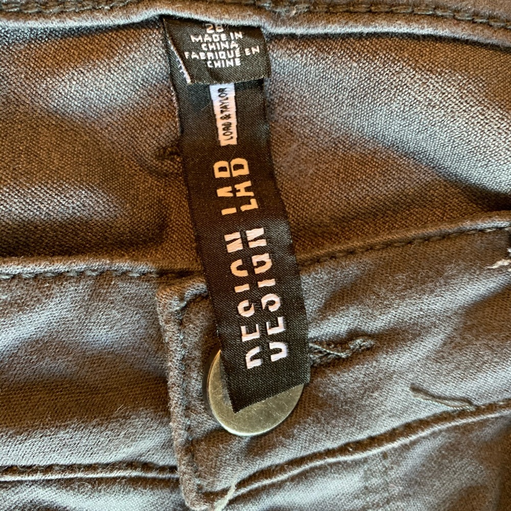 Design Lab Jeans - Picture 5 of 5